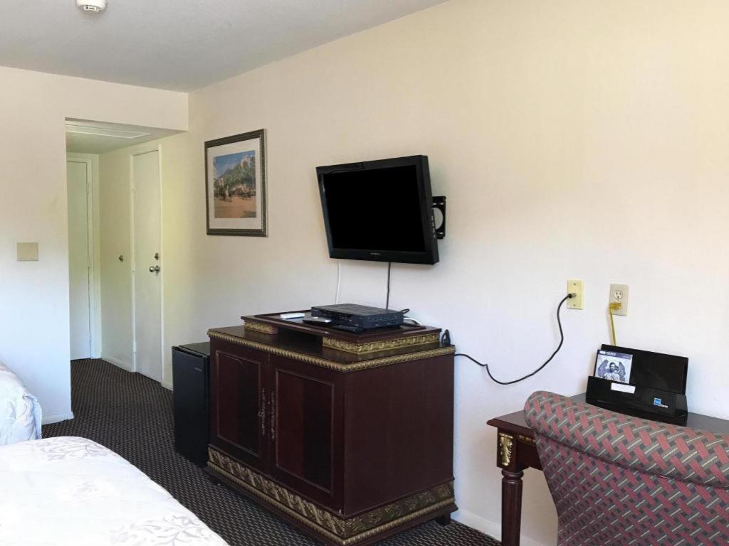 America'S Best Inn Urbana Champaign Eksteriør bilde