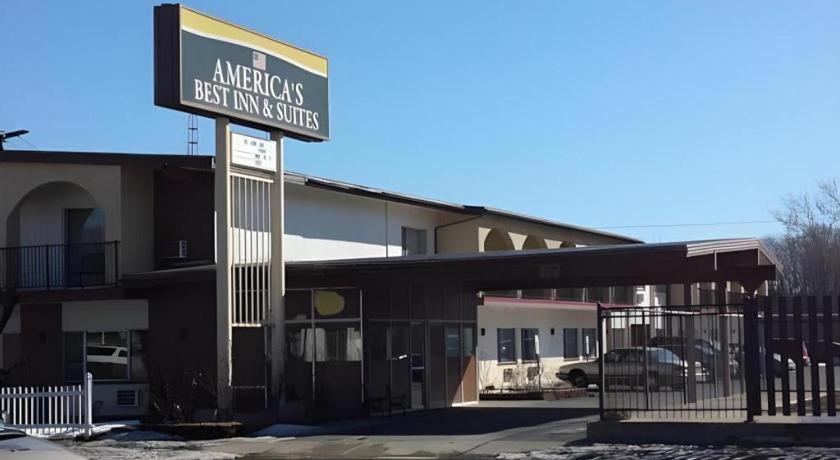 America'S Best Inn Urbana Champaign Eksteriør bilde