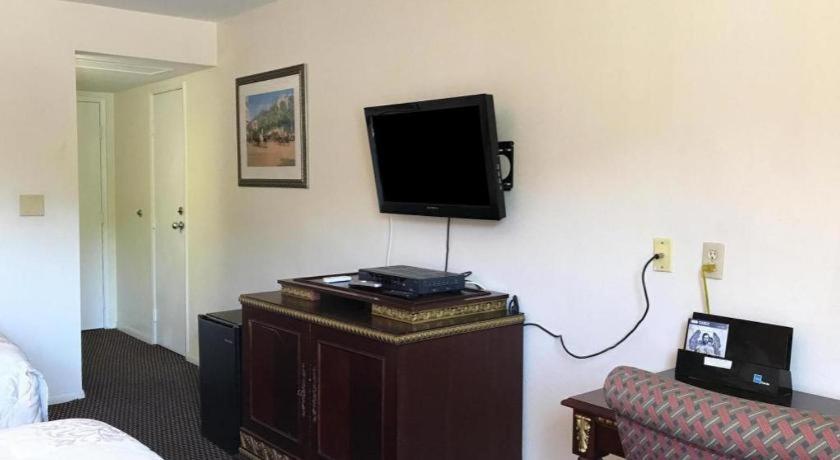 America'S Best Inn Urbana Champaign Eksteriør bilde