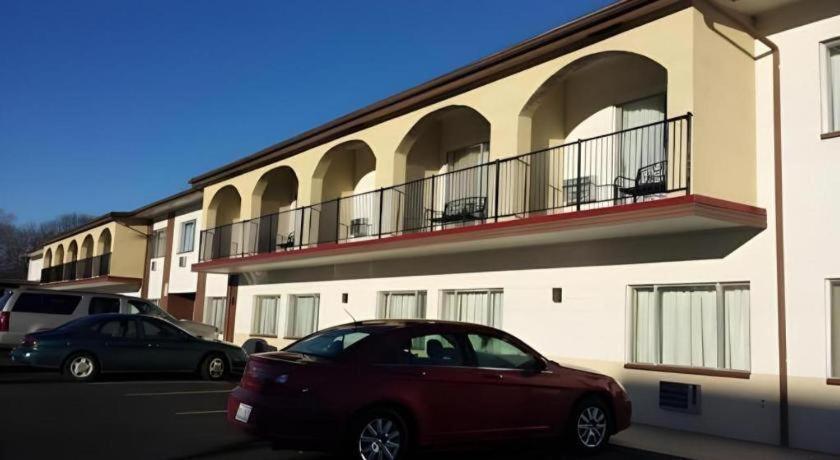 America'S Best Inn Urbana Champaign Eksteriør bilde